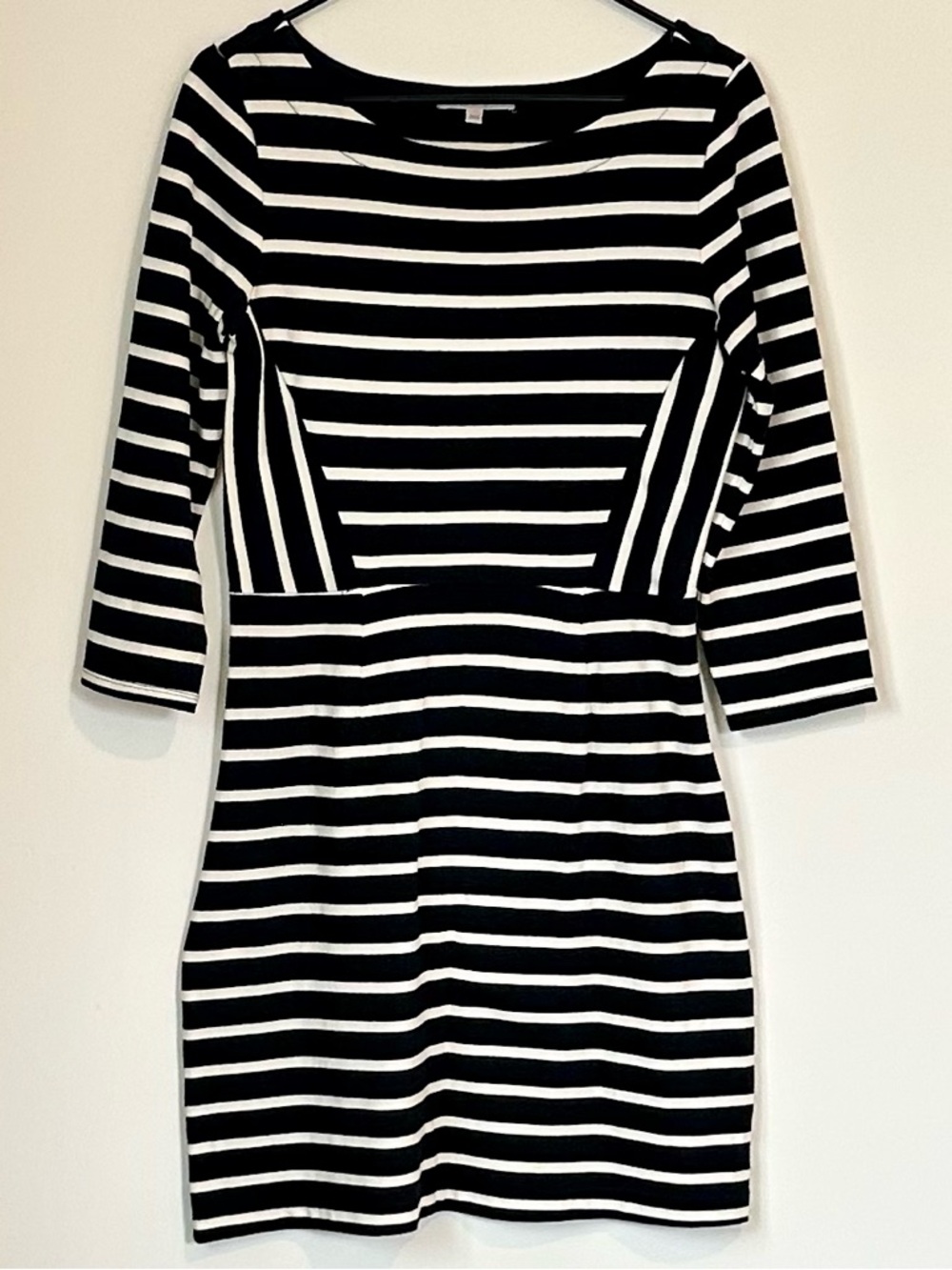 GAP Black and White Striped 3/4 Sleeve Sheath Dress - Size: Medium